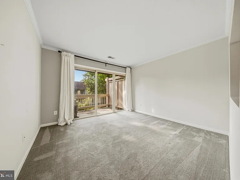 8511 Barrington Ct #S — Photo 10