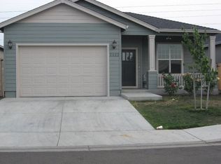 2522 Agate Mdws, White City, OR 97503