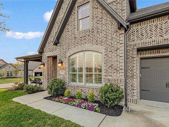 3rd image of 2714 Cainhorn Ct