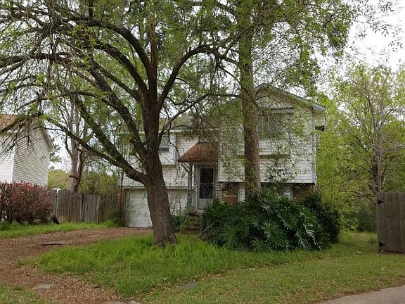 2nd image of 9834 Thistle Trail Dr