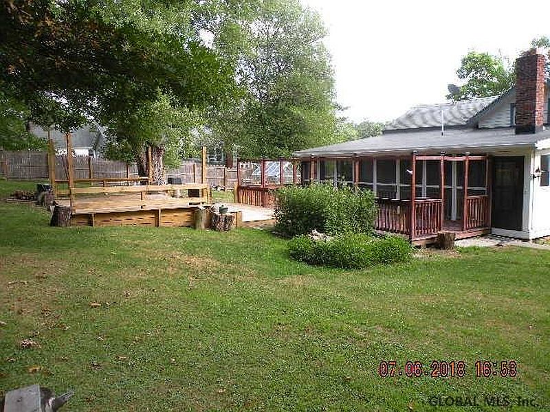 5th image of 12 Crowley Way