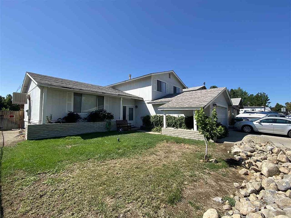 1st image of 875 O'Callaghan Dr