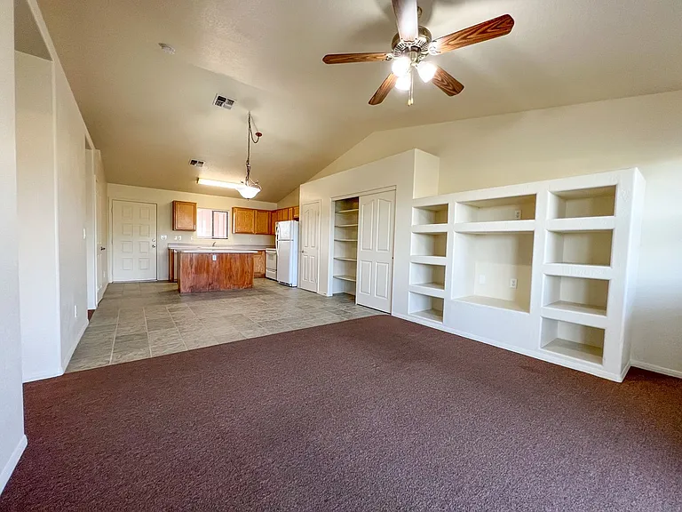 330 S Arnold Ter #B — Photo 6