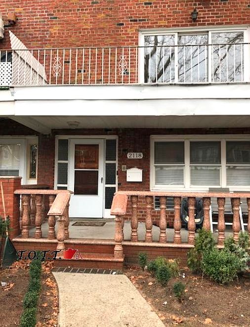 1st image of 2118 E 65th St