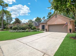 47 N Manorcliff Pl, Spring, TX 77382