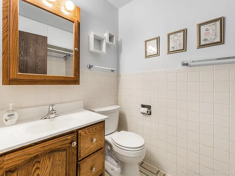 137 Lasalle Rd — Photo 11