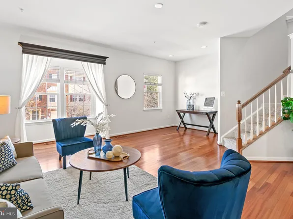 7224 Mockingbird Cir, Glen Burnie, MD 21060