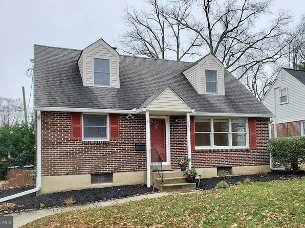 102 Waverly Rd, Wilmington, DE 19803