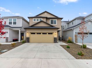 3090 N Lochness Ave, Meridian, ID 83646