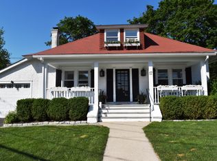 17 Strickland Rd, Cos Cob, CT 06807