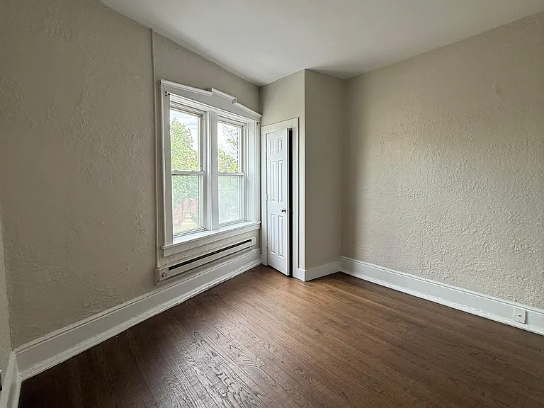 1243 Main Ave #14 — Photo 2