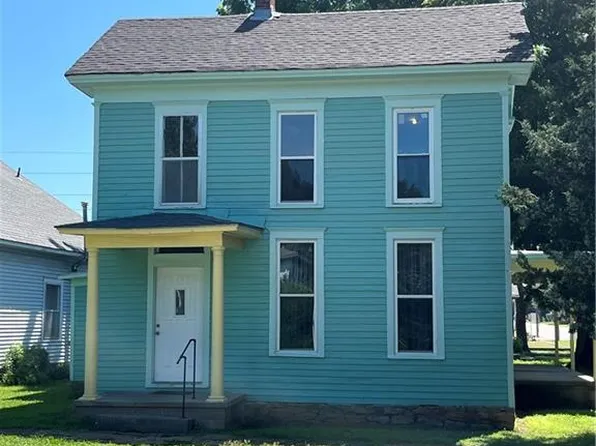 522 Illinois St, Oswego, KS 67356