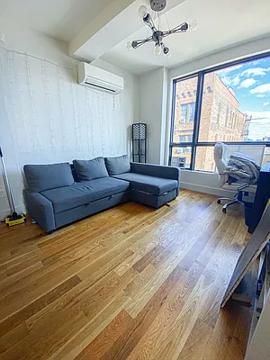 Rented by City Vista Inc | media 43