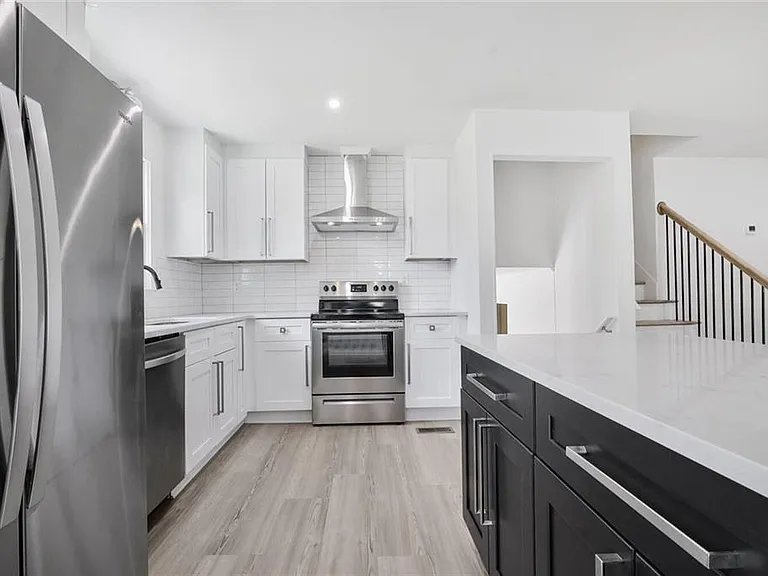 5360 Tall Oak Dr — Photo 2