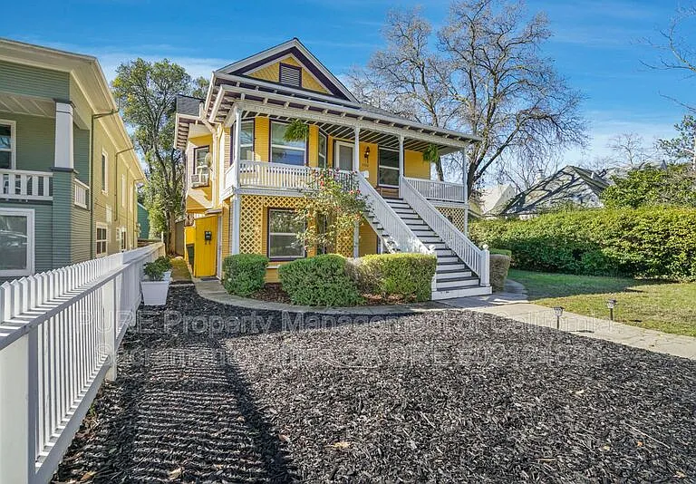 2324 Castro Way — Photo 2