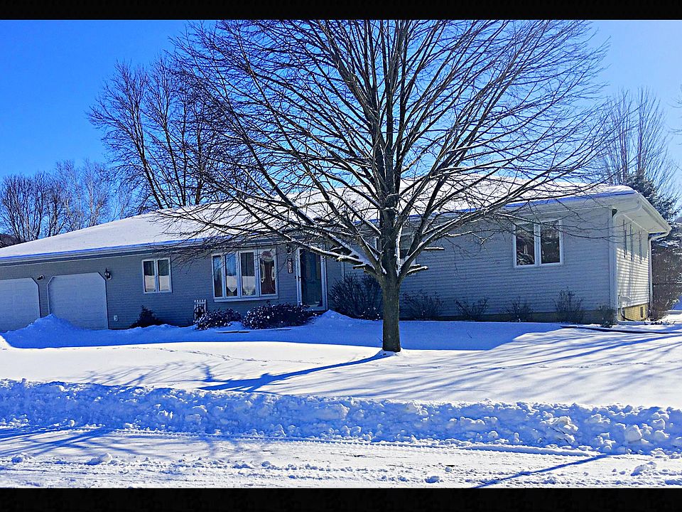 2nd image of 502 Mahlum St