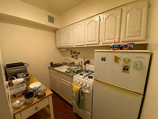 Rented by Guidance Realty Corp. | media 4
