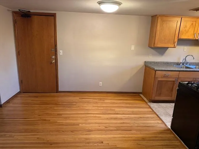 3254 Bloomington Ave — Photo 4
