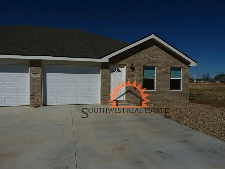 1316 Mission Dr. — Photo 1