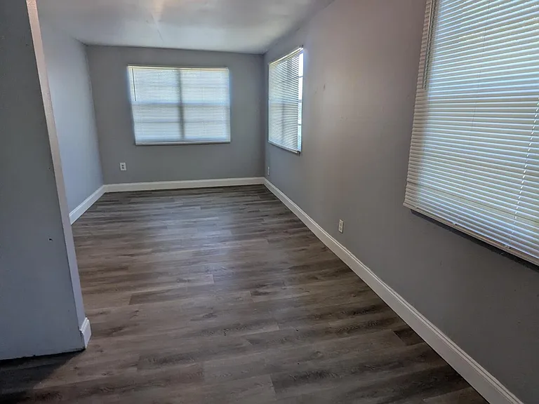 1834 Meharry Ave — Photo 14