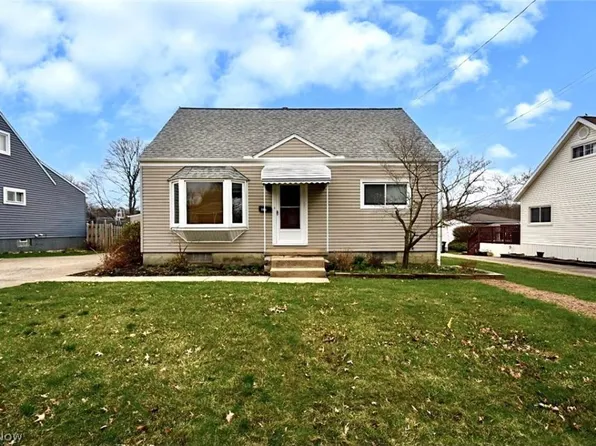 521 Alaho St, Akron, OH 44305