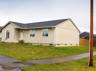 2263 Corinth Ct, Lebanon, OR 97355