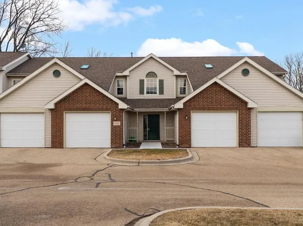 859 Park Street #101, Oregon, WI 53575