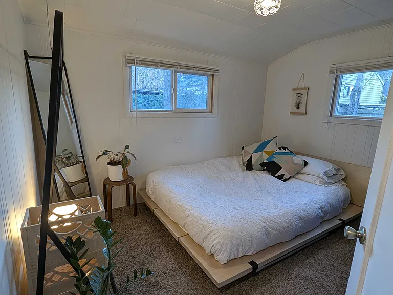 1743 Homes Ave — Photo 12