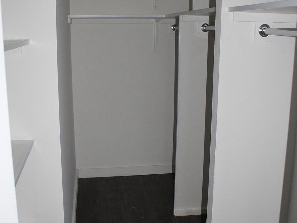 2nd image of 1348 15th St #11L