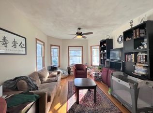 51 Elm St #1T, Somerville, MA 02143