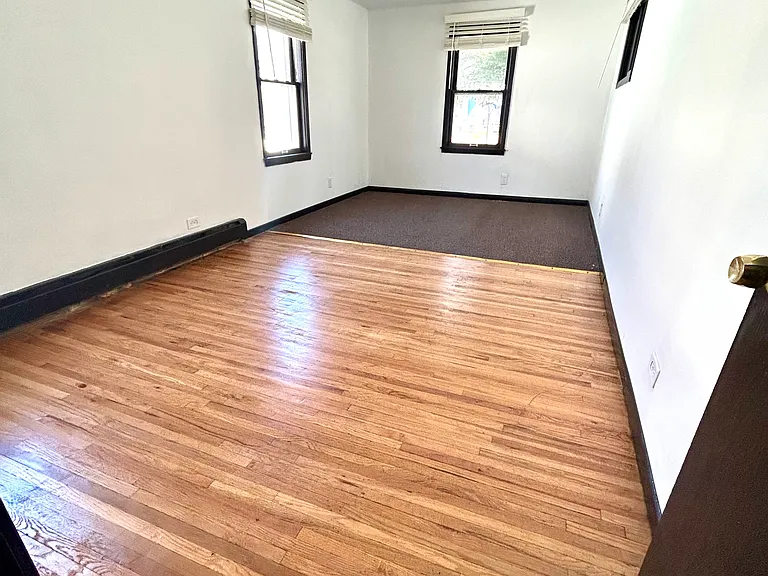 4541 Camden Ave N — Photo 4