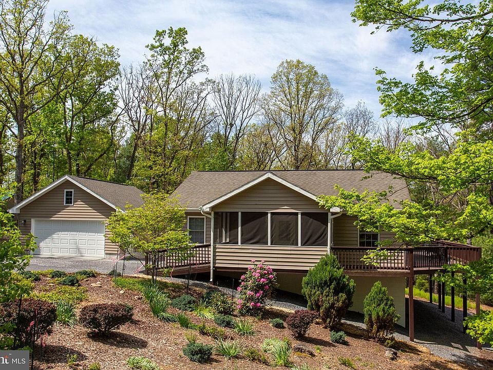 1st image of 324 Mountaintop Dr