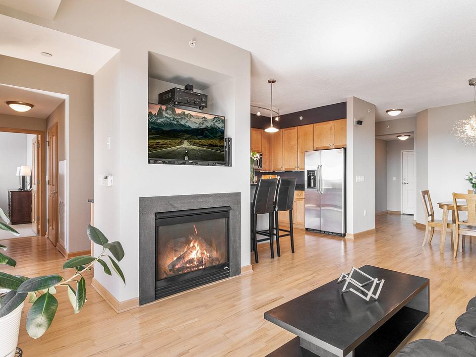 1st image of 500 E Grant St APT 805