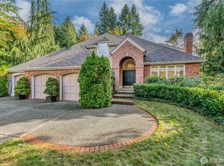 19225 SE 25th St, Sammamish, WA