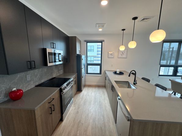 (undisclosed Address)