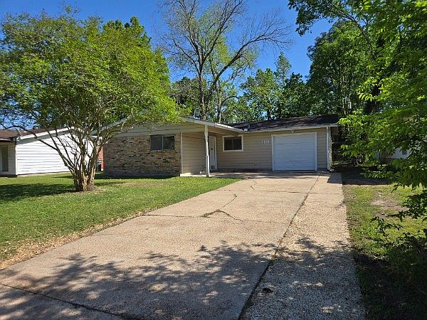 1st image of 3937 Broadmoor Dr
