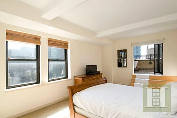 Rented by Halstead Real Estate | media 3