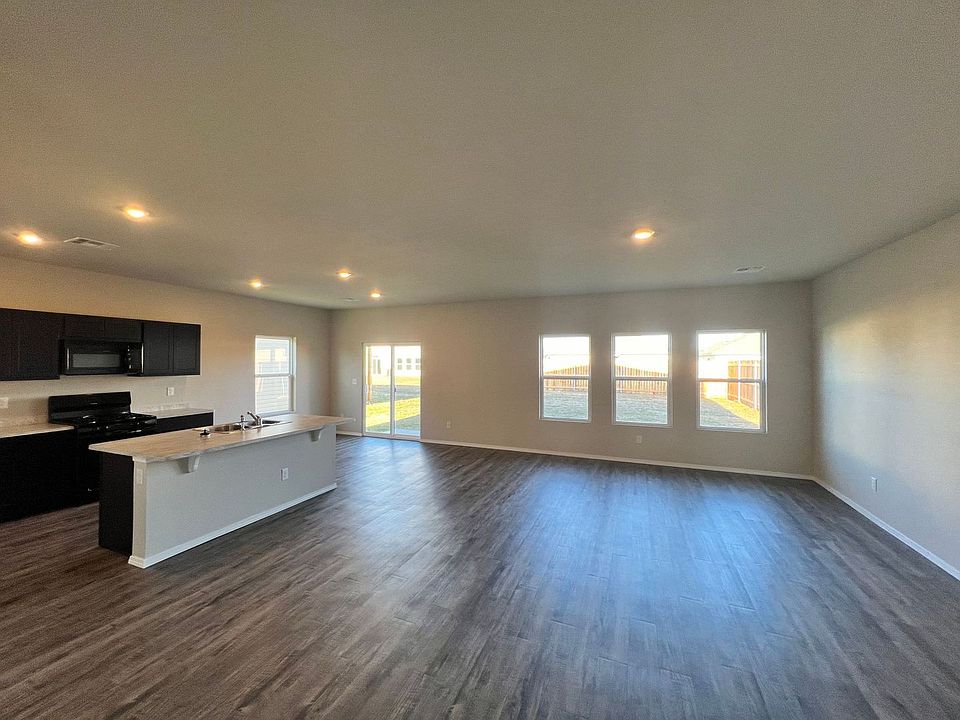 12005 SW 32nd St, Mustang, OK 73064 Zillow