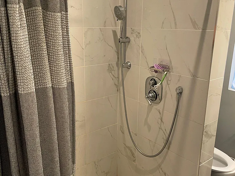 251 S Saint Clair St #8 — Photo 7
