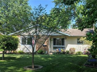 358 Laurel Dr, Berea, OH 44017