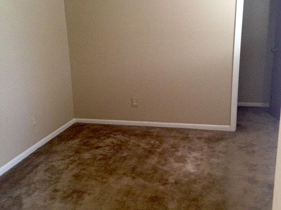 5th image of 4431 Theis Dr