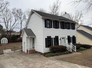 2205 Branderwood Dr, Greensboro, NC 27407