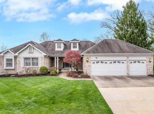 17026 Kimwood Ct, Chesterfield, MO 63005