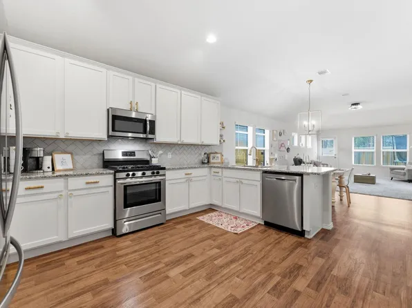 27298 Grey Fox Run, Magnolia, TX 77354