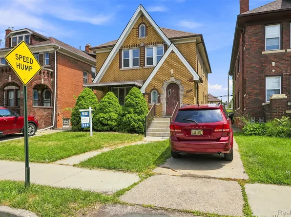 16554 Fairfield St, Detroit, MI 48221