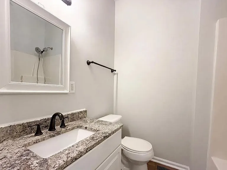 114 Rockrose Ave — Photo 9
