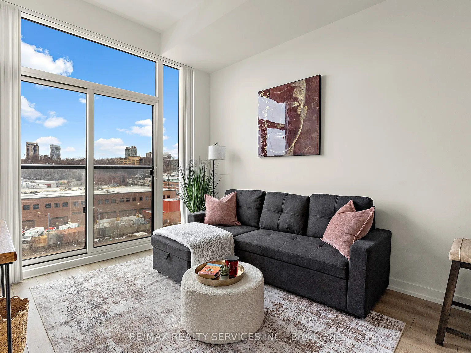 1 bed, $2,500 — Photo 4