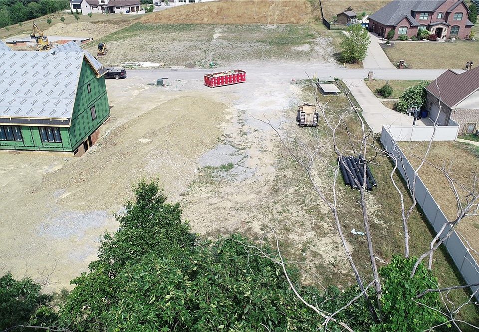 2nd image of 2096 Laurel Ridge Dr