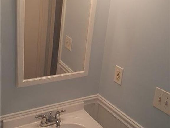 4th image of 1765 Ocean Bay Dr