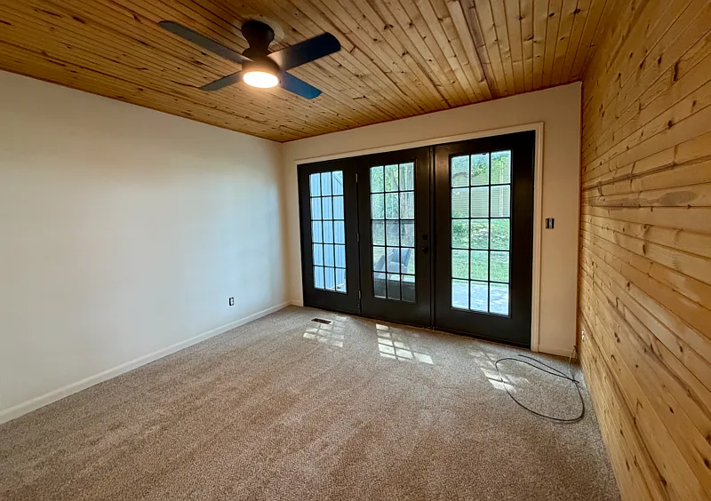 3 bed, 1.5 bath, 1181 sqft, $1,800 — Photo 4